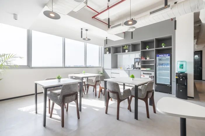 Regus District Center
